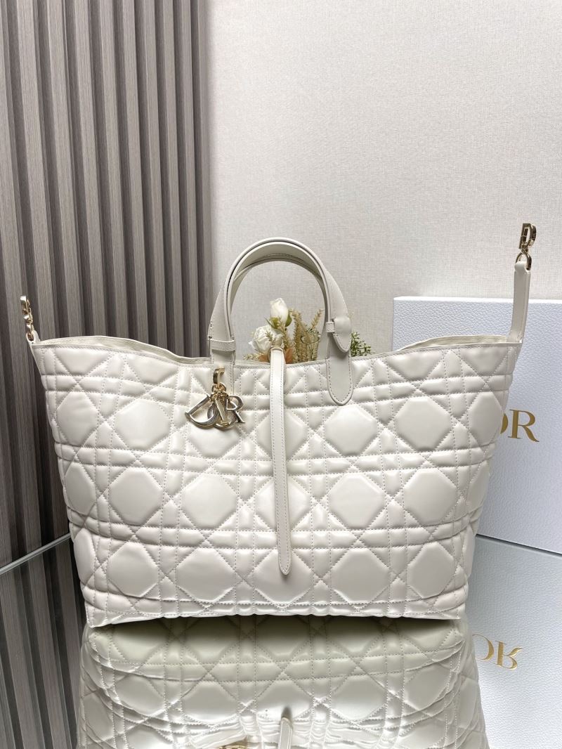 Christian Dior Shopping Bags